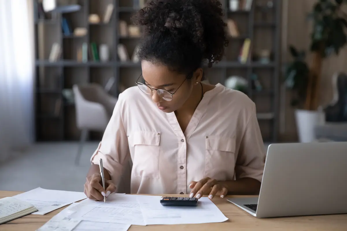 8 Best Roof Financing Options For A New Roof (2025)
