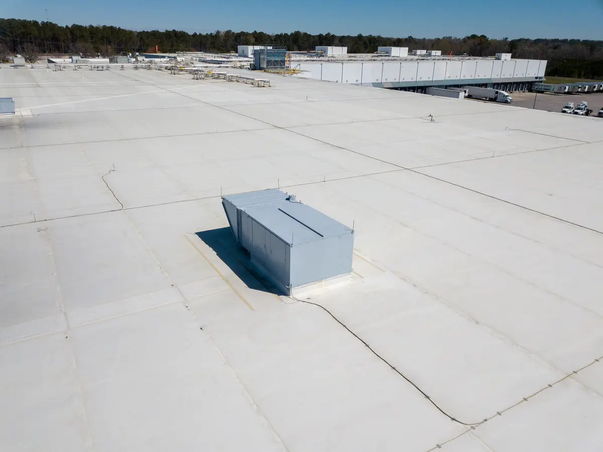 What Is TPO Roofing? (Installation, Maintenance...)